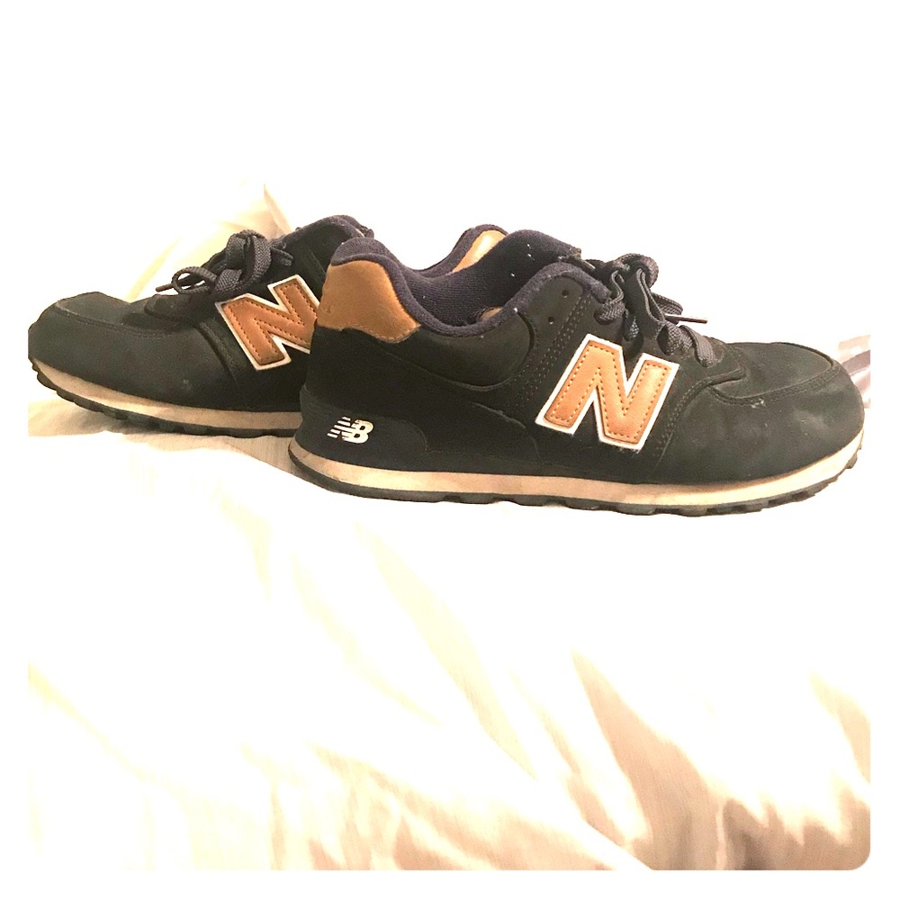 NEW BALANCE